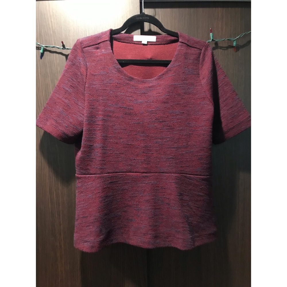 TEXTURED PEPLUM TOP